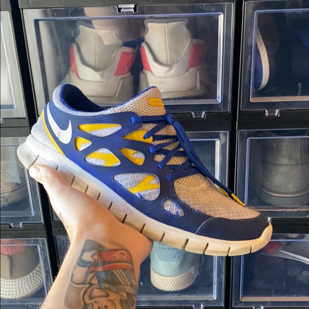 Nike Free Run Livestrong